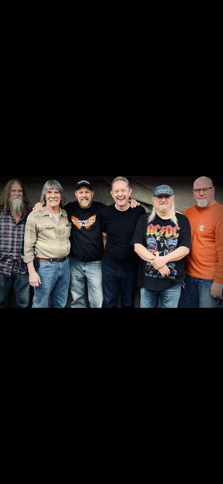 Live Music: Nightwingz Band